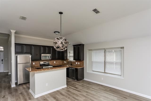 Photo - 208 Starlight Dr