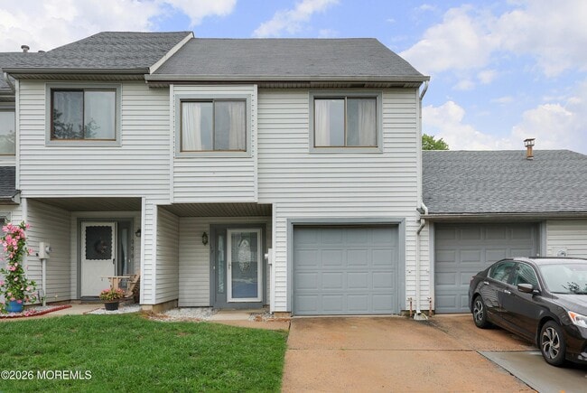 Building Photo - 117 Lexington Cir