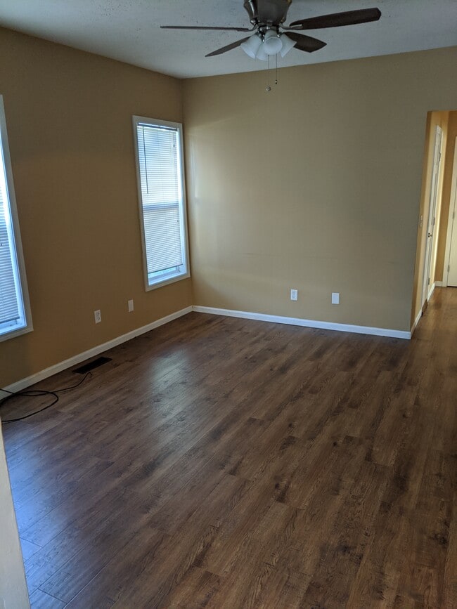 Photo - 426 W Elm St Unit A