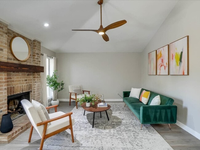 Photo - 1725 Canterbury Ln Unidad ID1019545P