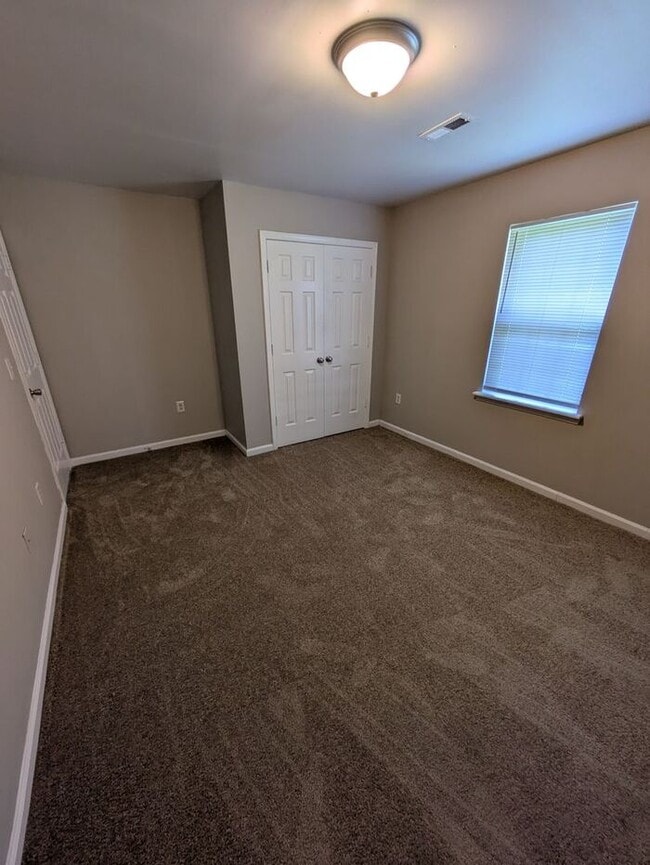 Photo - 2BD/1BA Duplex in Newton
