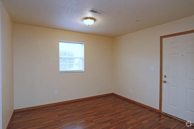 1BR_1BA 667 sq ft - Dining Room
