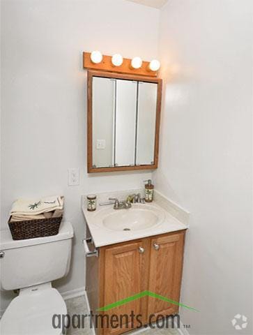 Bathroom - Tide Mill Apartments