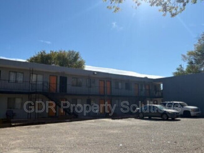 Photo - 1105 Iron Ave SW Unidad #209