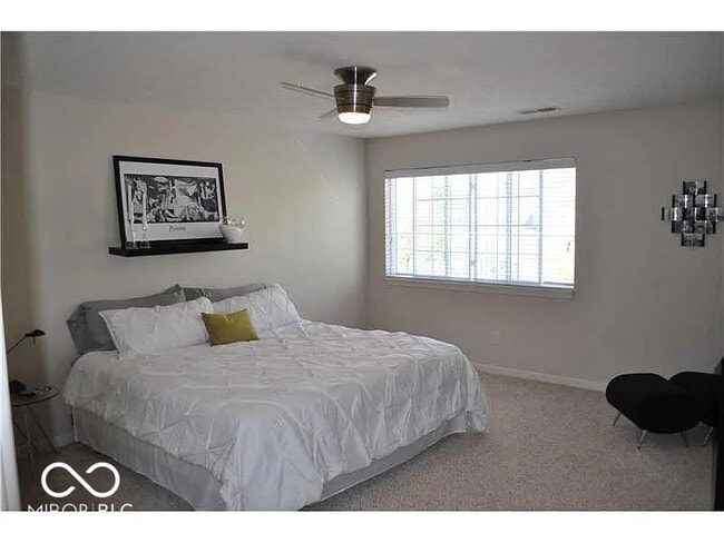 Photo - 8382 Enclave Blvd