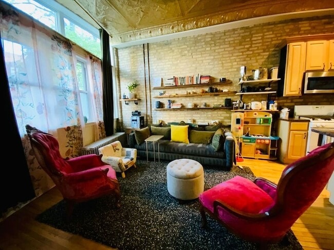 Photo - 1038 W 32nd St Unit 1