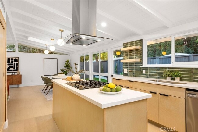 Photo - 3103 Shipway Ave