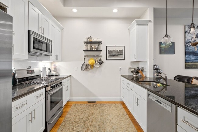 Photo - New 2BR2BA Condo in Jefferies Point with B...