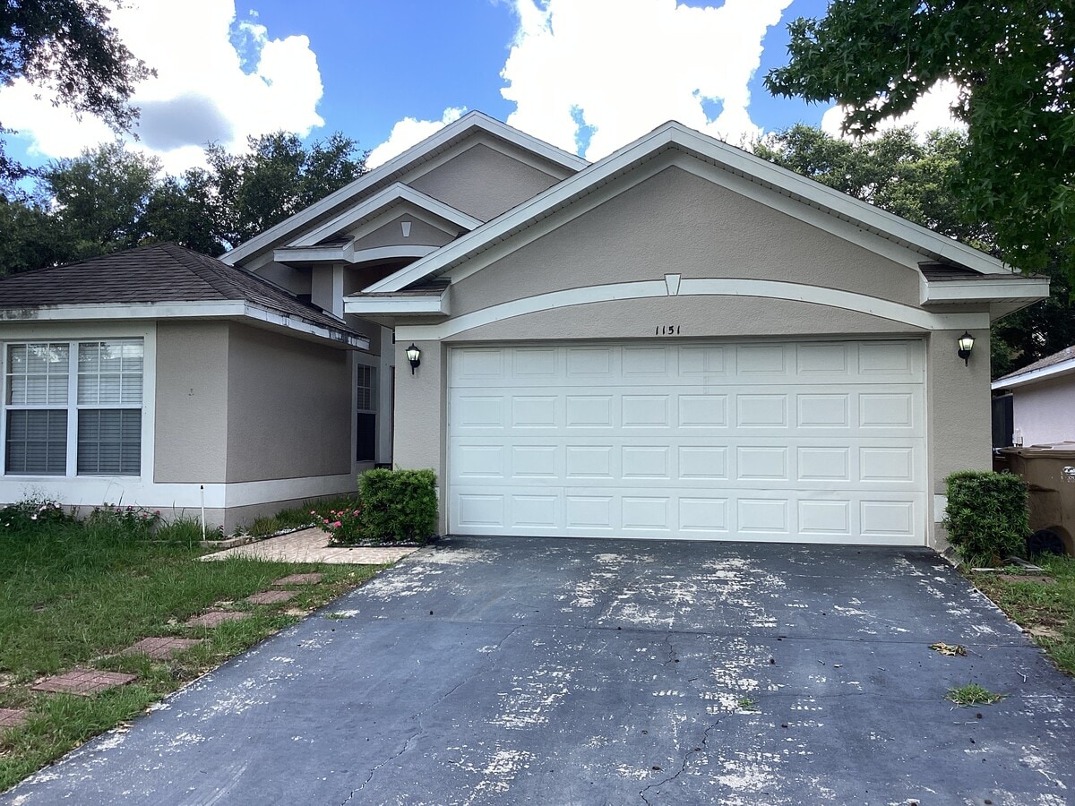 Photo - 1151 Cedarwood Way