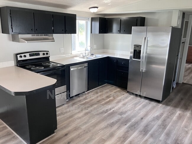 Photo - 300 Bierney Creek Rd