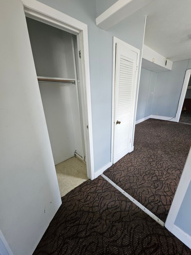 Photo - Lower 2 bedroom unit