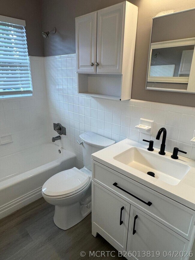 Photo - 4601 Poinciana St Unit 1