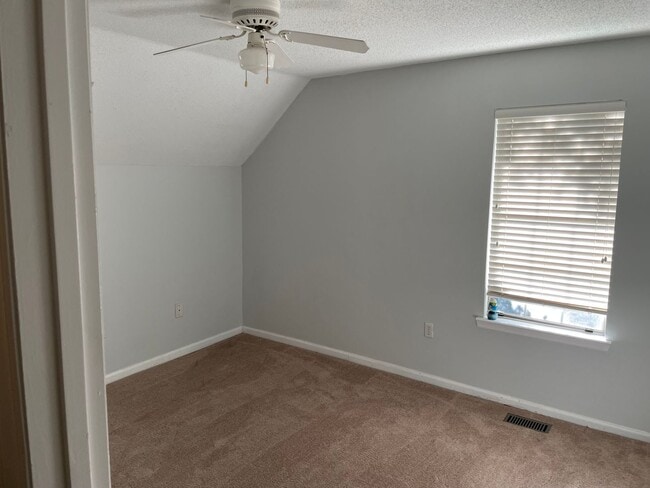 Photo - Hulon Lane - Near Lexington Medical Center