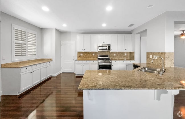 Building Photo - 8268 Red Rock Dr Rental