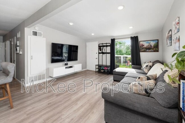 Photo - 1212 Oneonta Ave