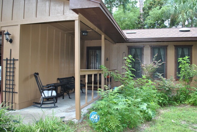 Photo - 5590 Lancewood Cir S