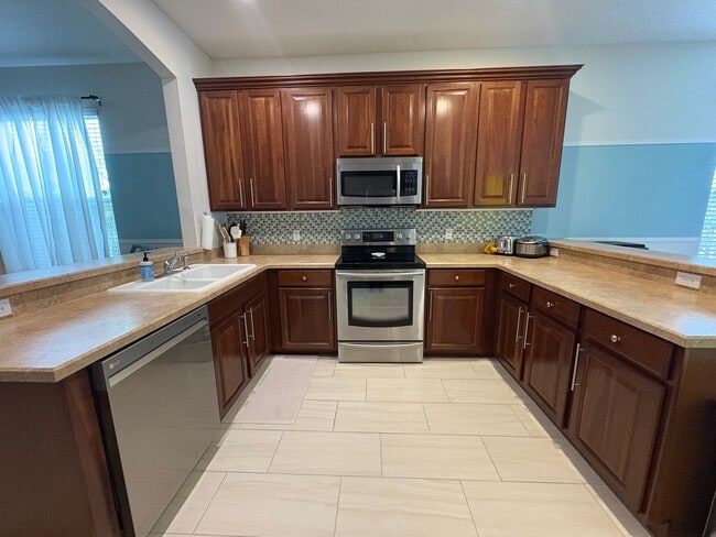 Photo - 3BED / 2 BATH - in Harmony FL