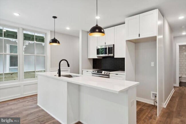 Photo - 3519 Hamilton St Unit A