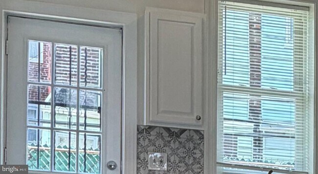 Photo - 2667 N Napa St