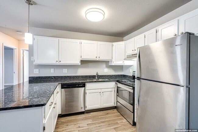 Photo - 2405 Honey Lou Ct