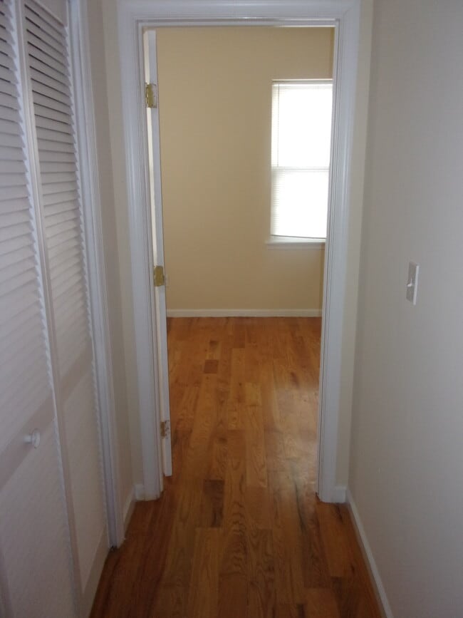 N Property Group - Temple Off Campus Housing