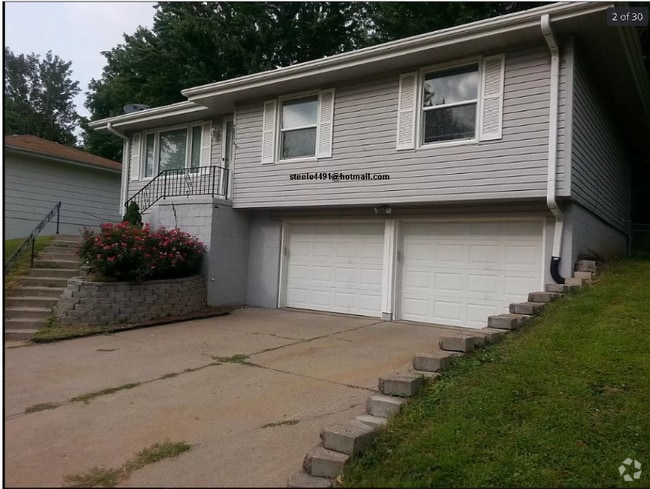 Building Photo - 2806 Janan Dr Rental