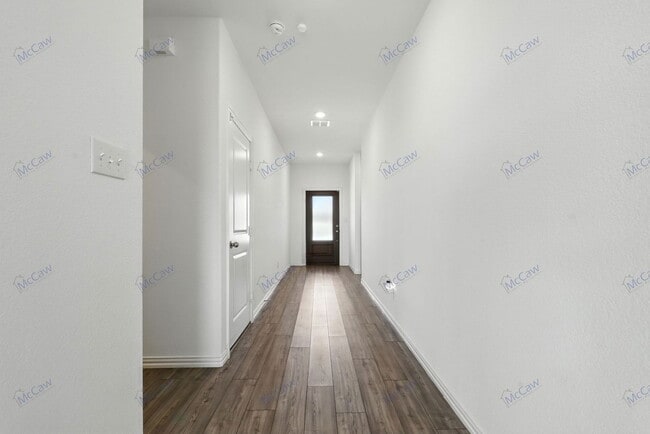 Photo - 6924 Waterloo Ln