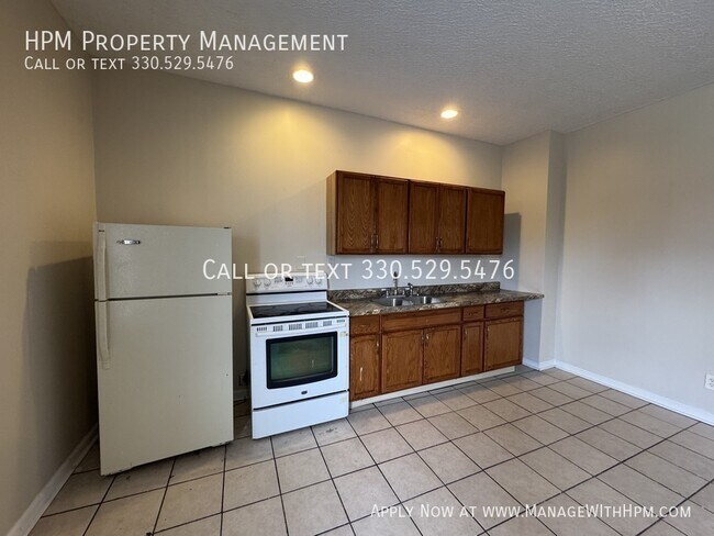 Photo - 2722 Lincoln Way E Unit D