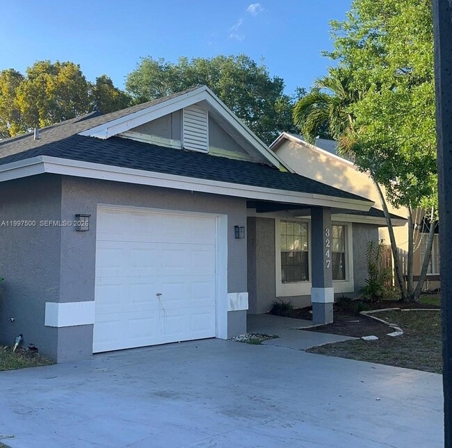 Building Photo - 3247 NW 123rd Ave