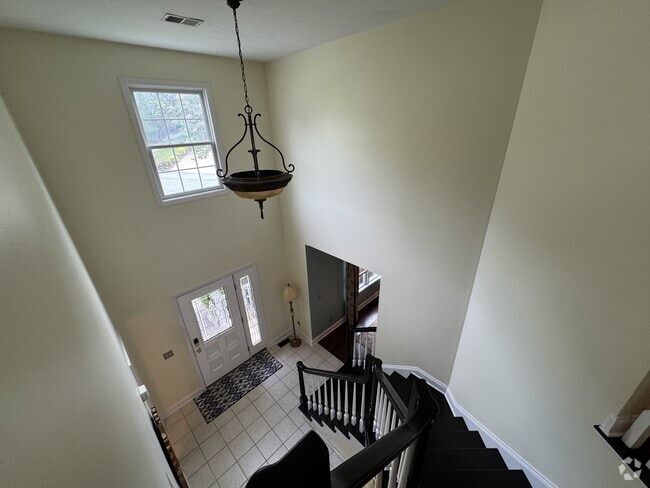 Building Photo - 184 Donna Ave Rental