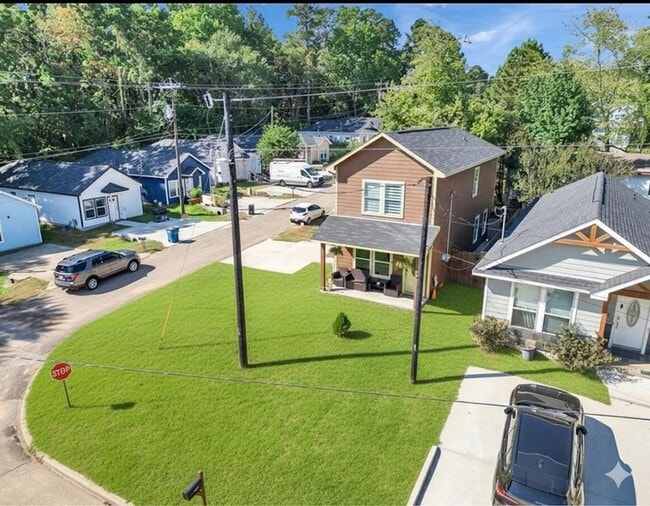 Photo - 16984 W Juneau St