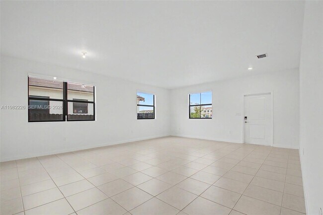 Photo - 23339 SW 133rd Ave