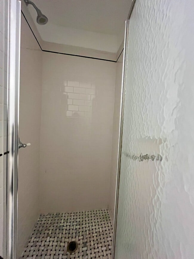 Photo - 141 E 56th St Unit 4A