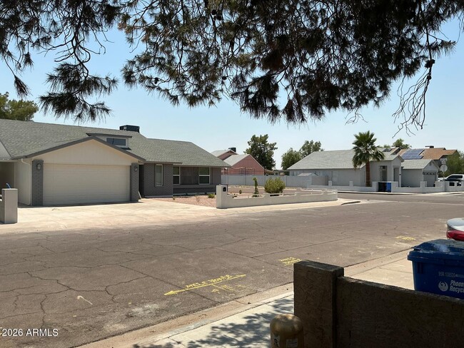 Photo - 8837 W Highland Ave