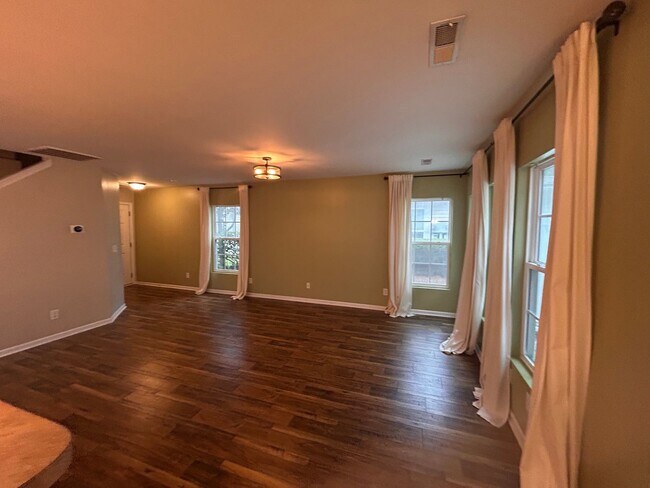 Photo - Amazing 3BR Townhome in The Pines at Charleston Park!