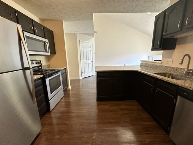 Photo - Village of Amesbury