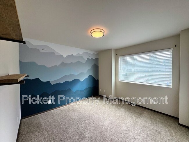 Photo - 3530 Springbrook Ln