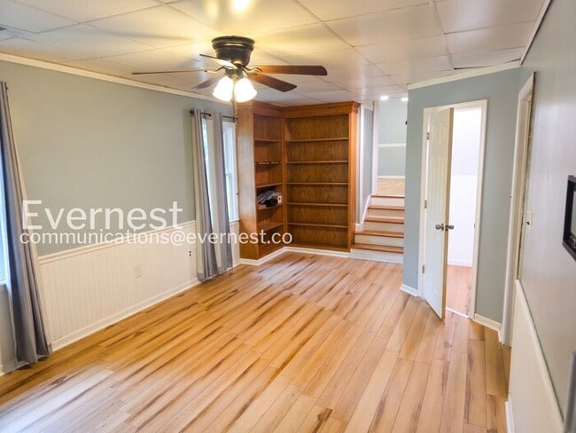 Photo - 12409 Salient Ln