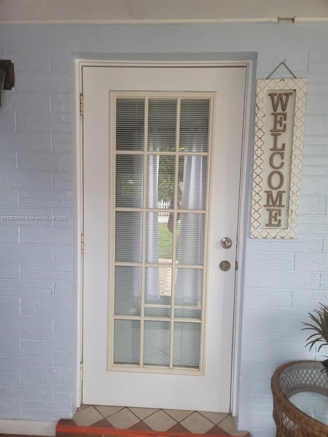 Photo - 1624 NE Orion St