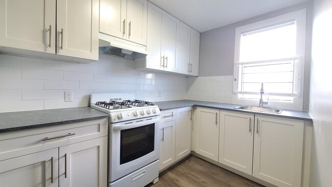 Photo - 790 Fraser Avenue5 Unit 5