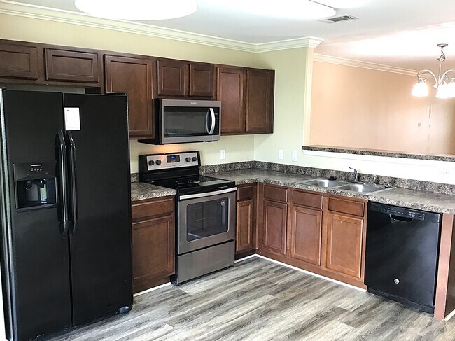 Photo - 22 Laurel Ln