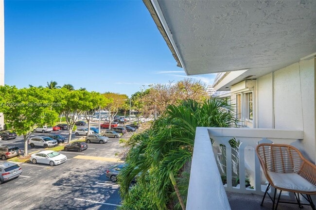 Photo - 100 Edgewater Dr Unit 329