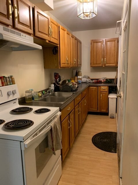 76-78 Marble Ave