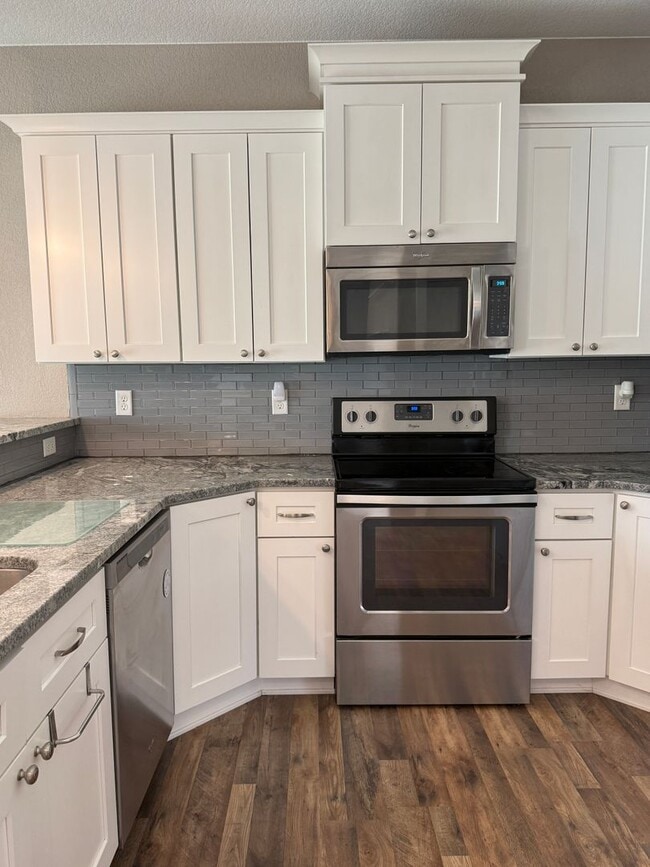 Photo - 2501 6th Ave NW