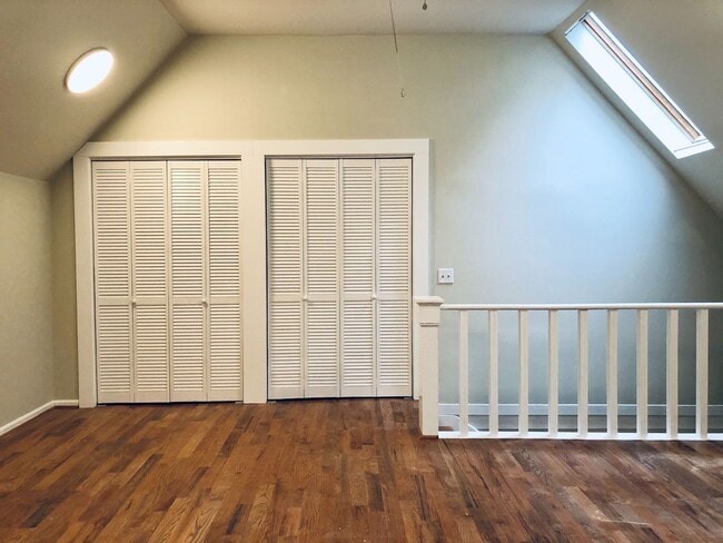 Photo - Plum Street-3 bedroom/2 bath home with large rocking chair front porch!