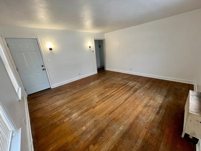 Photo - 97 Mitchell Ave Unidad 1B