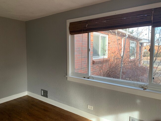 Photo - 3541 Olive St