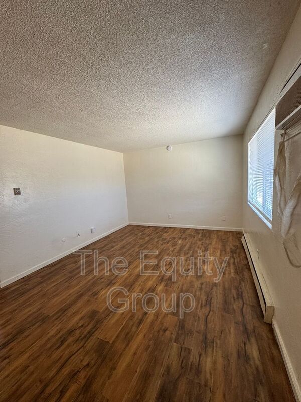 Photo - 352 S Blackstone St Unit 6
