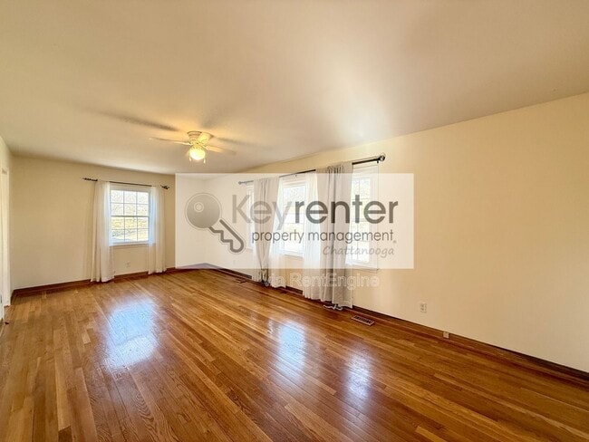 Photo - 1322 Koblan Dr