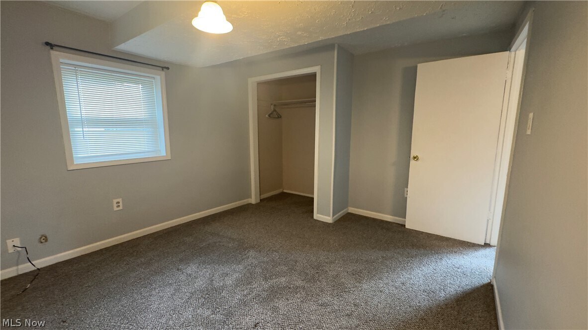 Photo - 1320 W Montrose St Unit 3